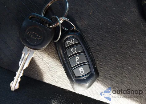 2013 Chevrolet Silverado 1500 Lt z USA, uszkodzony, nr VIN 1GCRKSEA5DZ229130